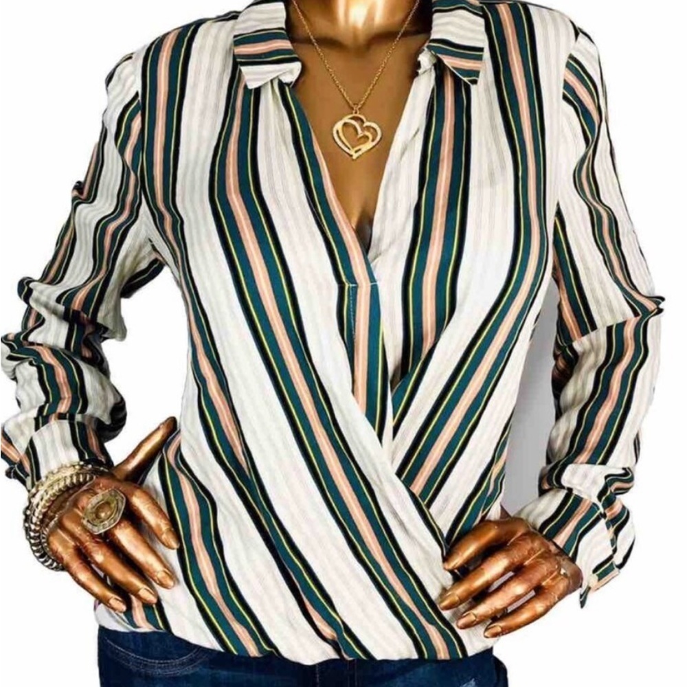 Bcbgeneration M Maxazrie Faux Wrap Tunic. Surplice crossbody Hi/Low hem V-neck.